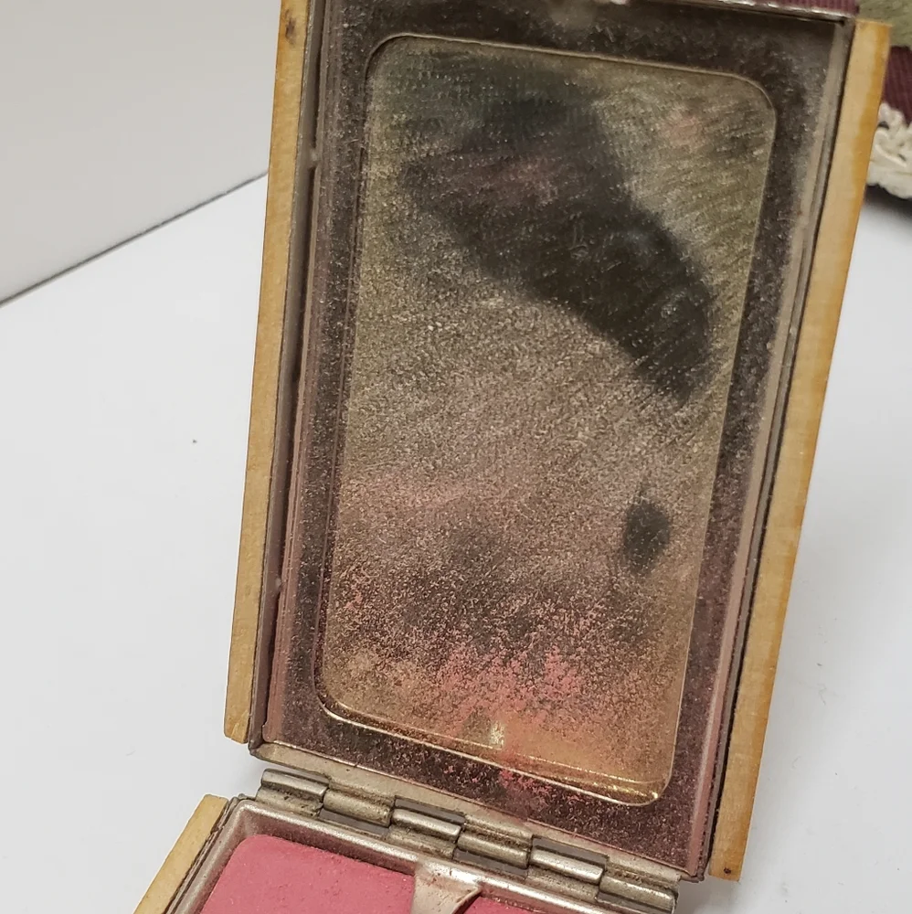 Vintage John Vashe Pilcher Rouge Combo Mirror Compact Light/Dark Wooden Case